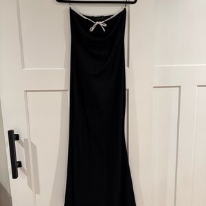 Lioness Black‎ Dress with White Tie Accent